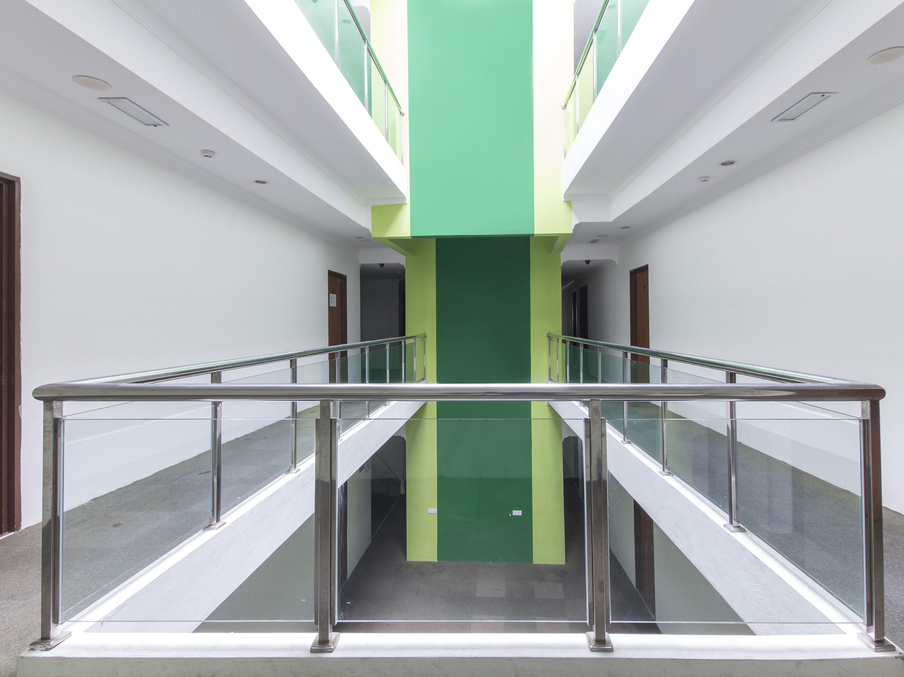 Oyo 327 Buddys Hotel Куала Лумпур Екстериор снимка